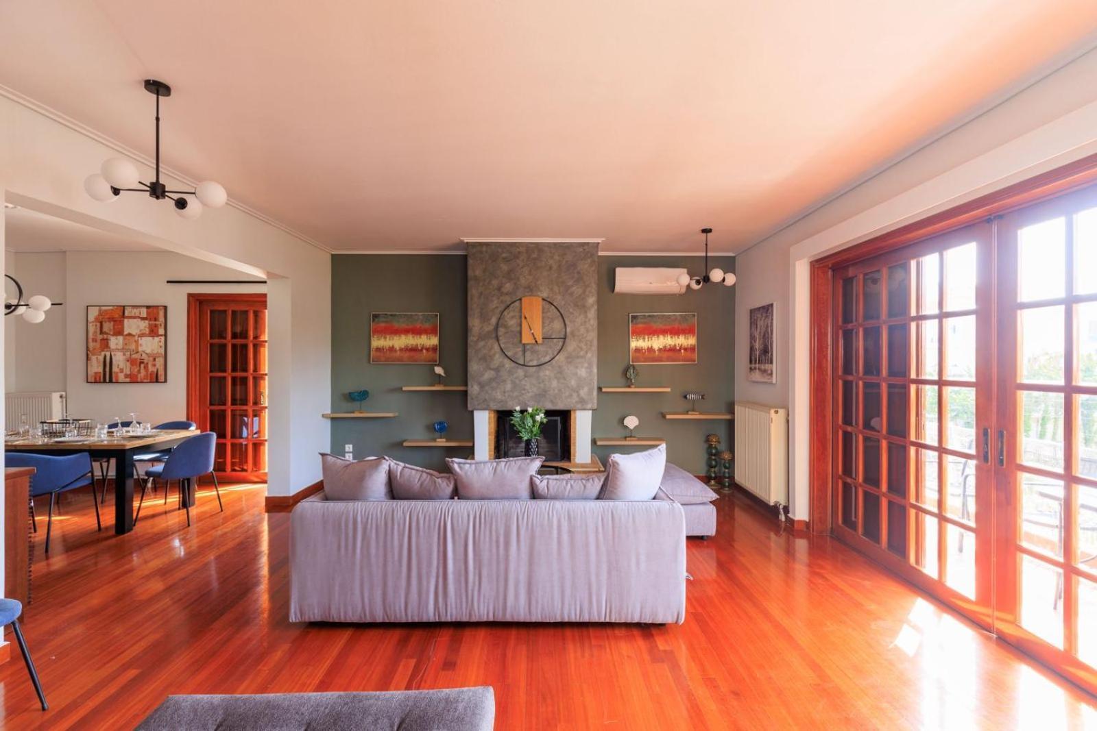 Aiolos Grand Super Lux Suite Kalamaki Alimos Near The Sea Atina Dış mekan fotoğraf