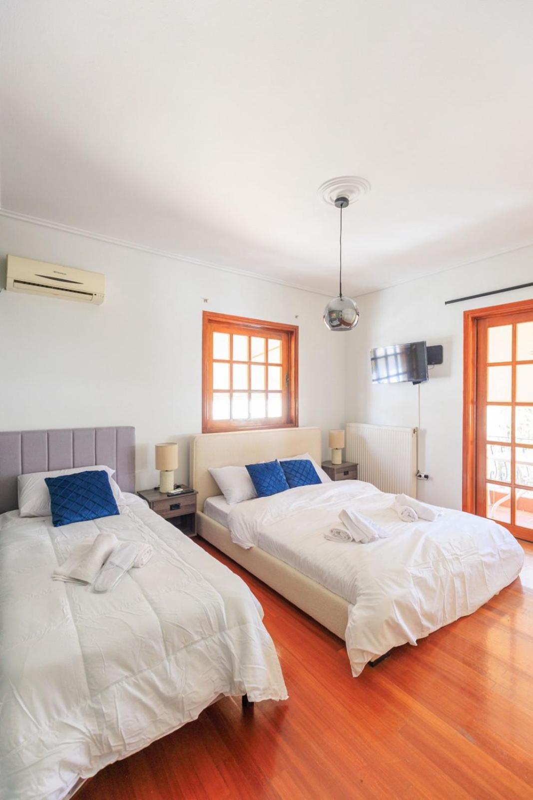 Aiolos Grand Super Lux Suite Kalamaki Alimos Near The Sea Atina Dış mekan fotoğraf