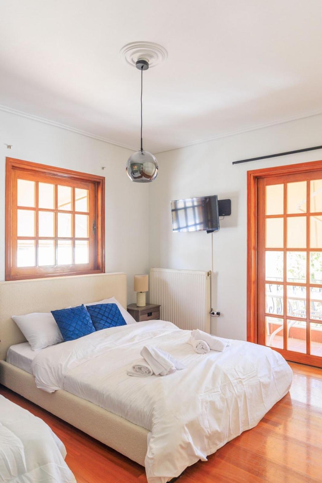 Aiolos Grand Super Lux Suite Kalamaki Alimos Near The Sea Atina Dış mekan fotoğraf